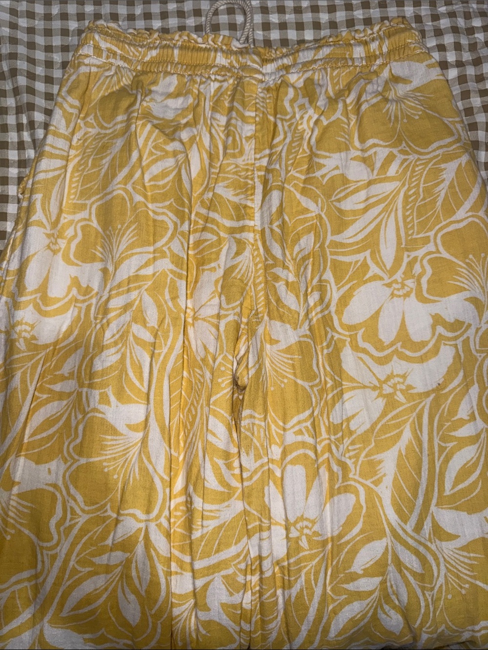 Yellow Floral Set - Picture 7 of 7